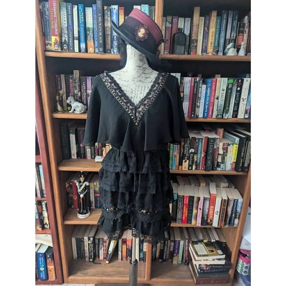 Free People Tiered Lace Mini Capelet Dress Sequin Black Size 4 Retails $300